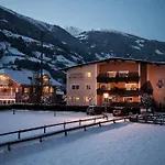 Värdshus Gaestehaus Wiesengrund & Sporer Mayrhofen