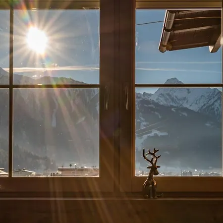 Zajazd Gaestehaus Wiesengrund & Sporer Mayrhofen