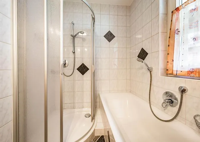 Gaestehaus Wiesengrund & Sporer אורחן 2*