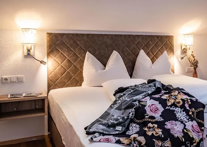 אורחן Gaestehaus Wiesengrund & Sporer מאיירהופן